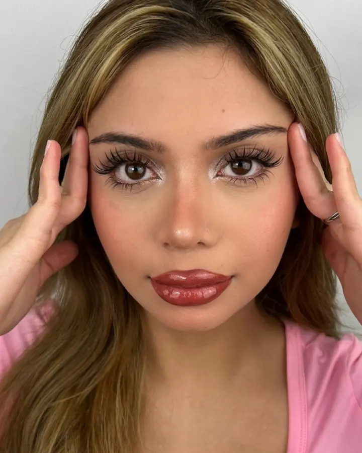 Close-up of a soft half-lash extension set