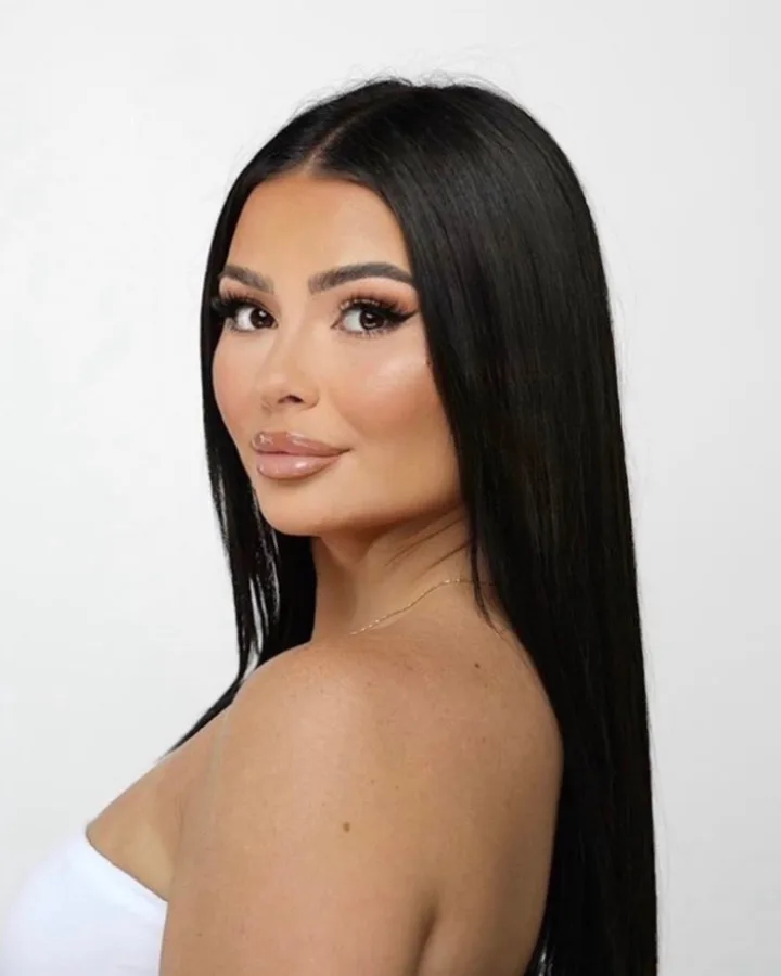 Elaina from the Hermosa Haus team