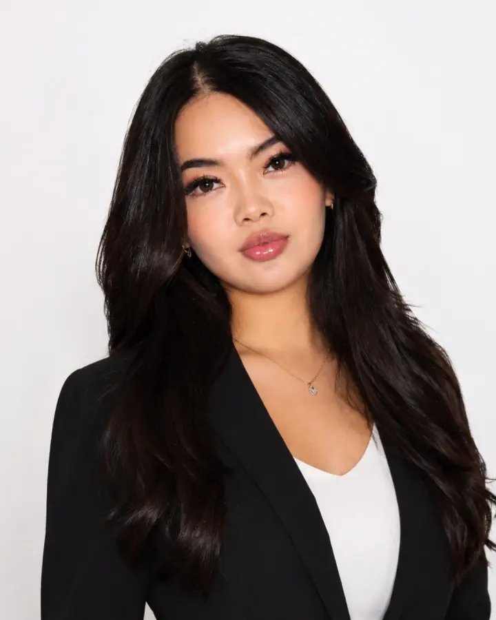 Julianna from the Hermosa Haus team